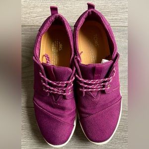 Toms delray woman’s runners